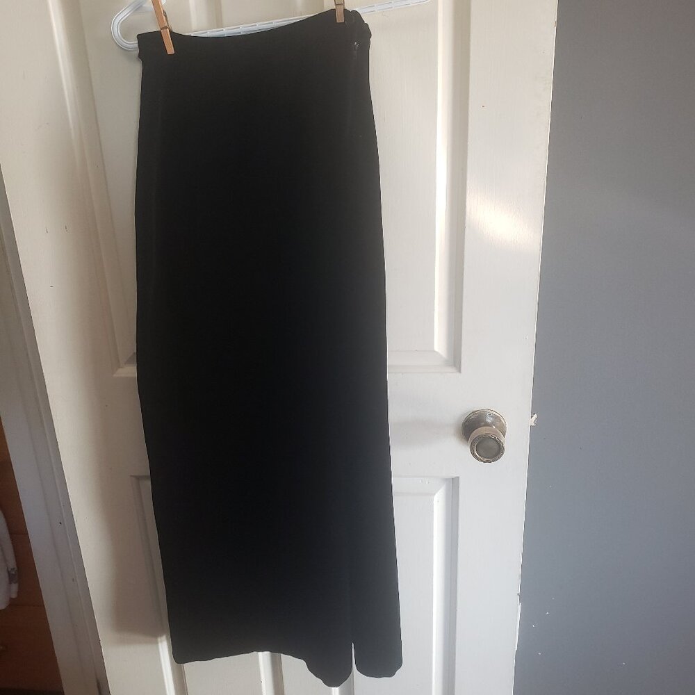 Butte Knit Woman's Black skirt